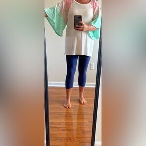 Haptics women’s size small short sleeved shirt. Flowy. Covers bum.